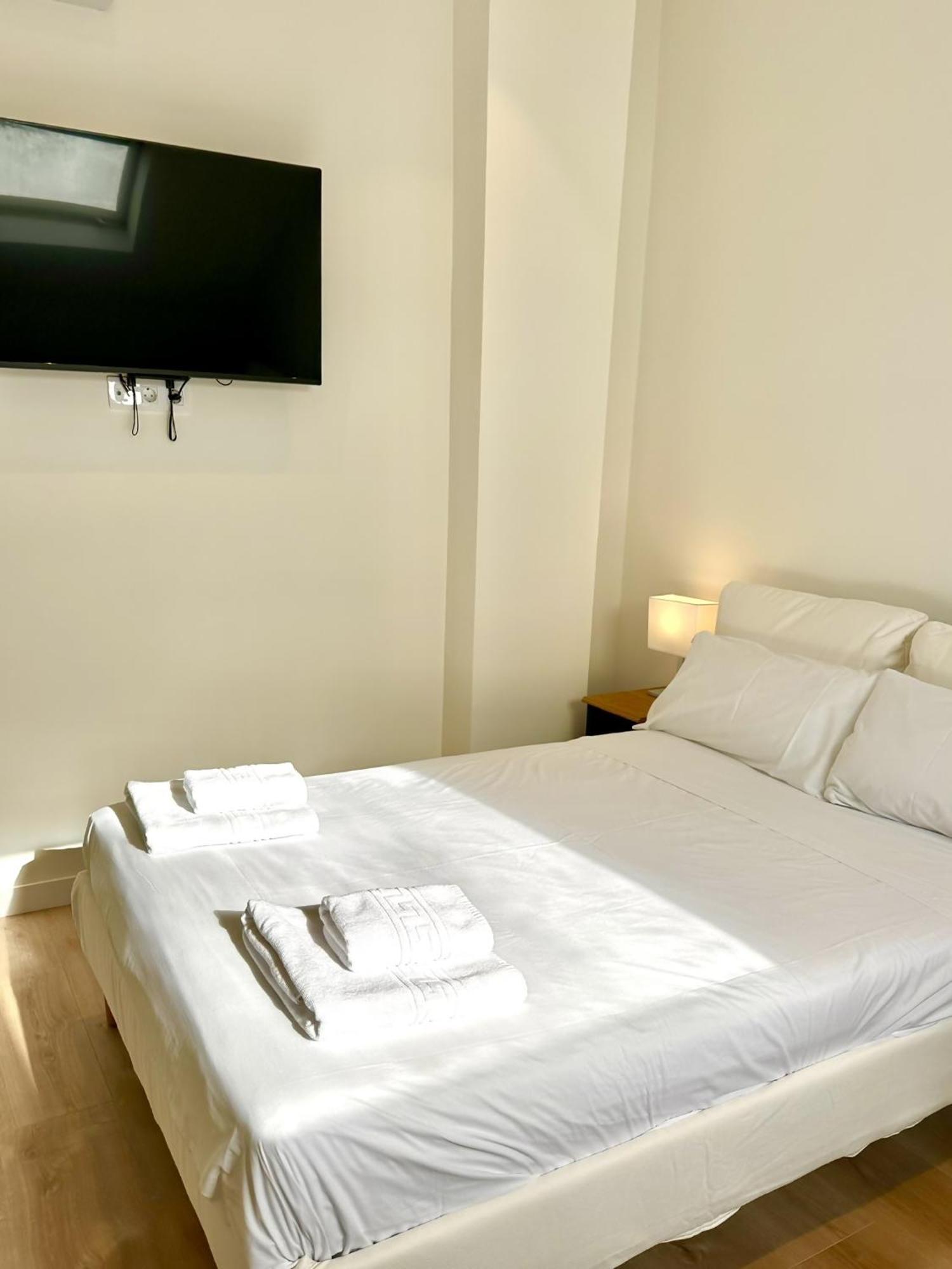 Apartamentos Noviembre Madri Exterior foto